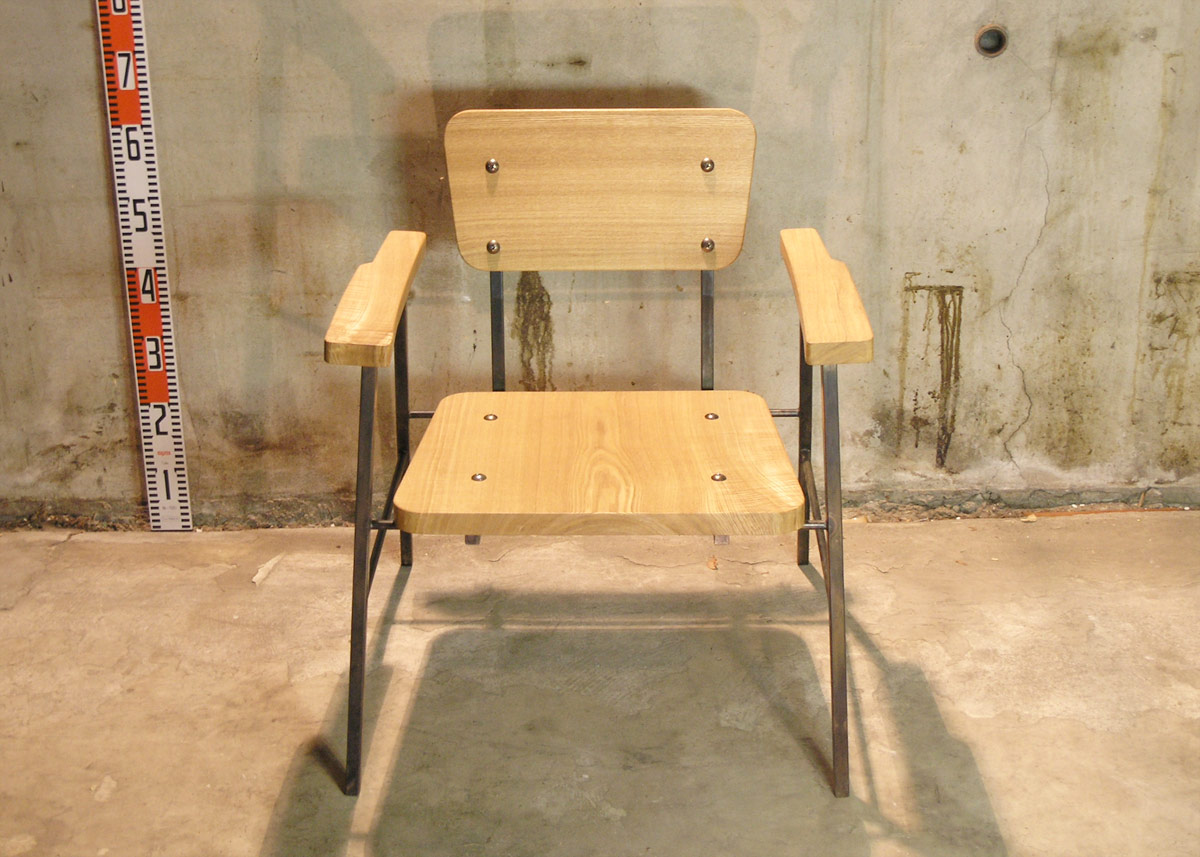 HEMSULOJD CHAIR03