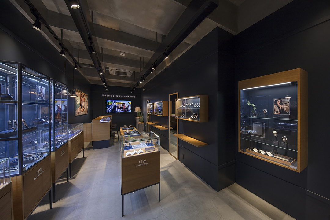 DANIEL WELLINGTON 銀座店03