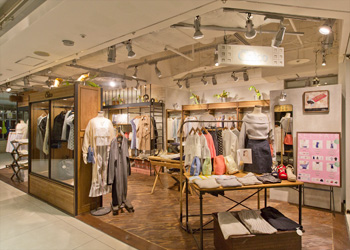 	who′s who Chico Omiya LUMINE_sum