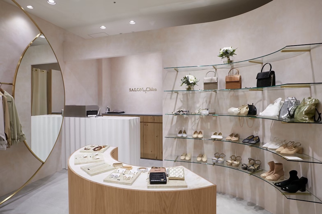 SALON by Chico LUCUA OSAKA06