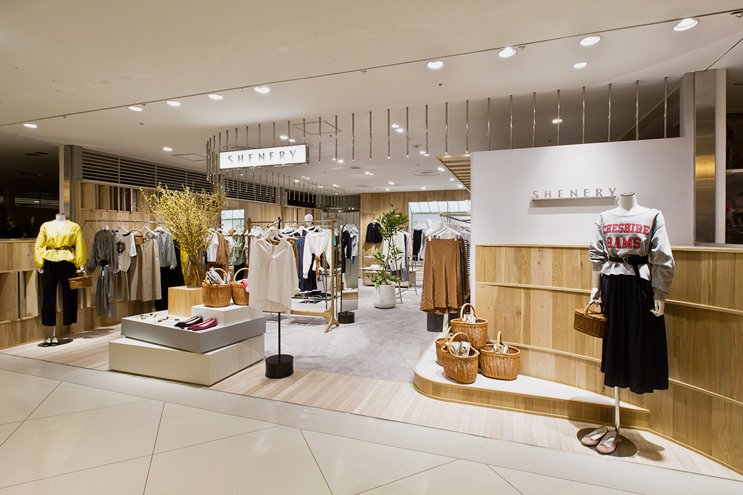 SHENERY 新宿ルミネ２ 02