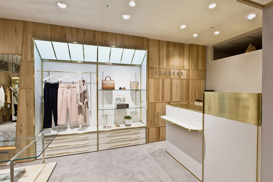 SHENERY 新宿ルミネ２ 03