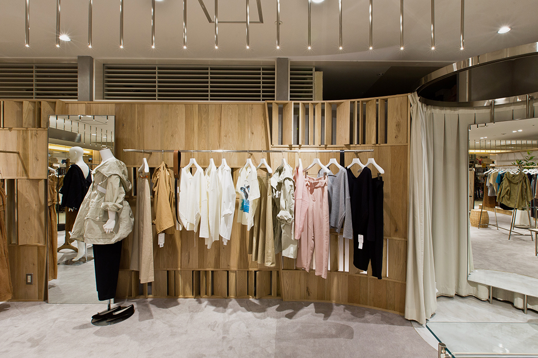 SHENERY 新宿ルミネ２ 04